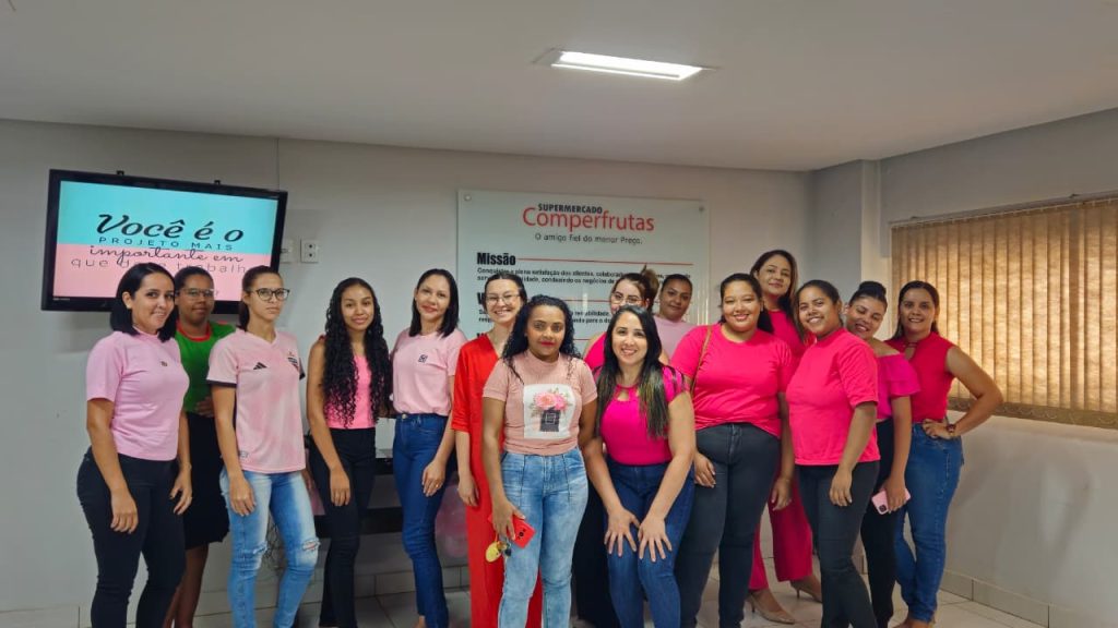 Publico em palestra no Comperfrutas